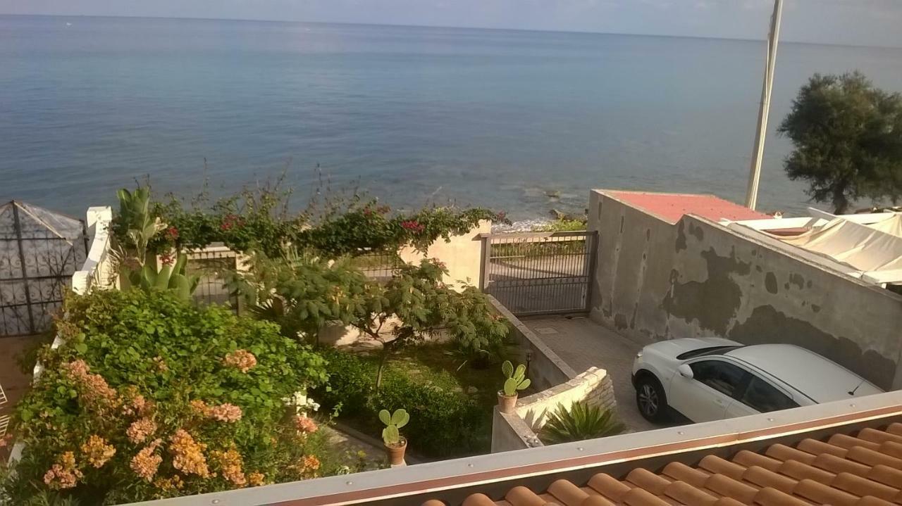 Domus Austri Villa Messina Dış mekan fotoğraf
